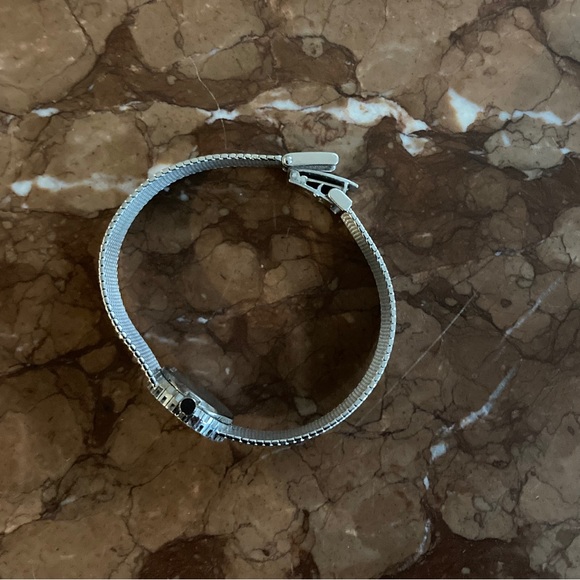 Audemars Piguet ladies watch - Picture 4 of 8